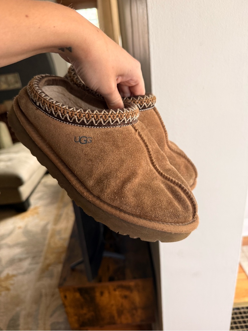 UGG Chestnut Suede Cozy-Lined Slip-On Mules